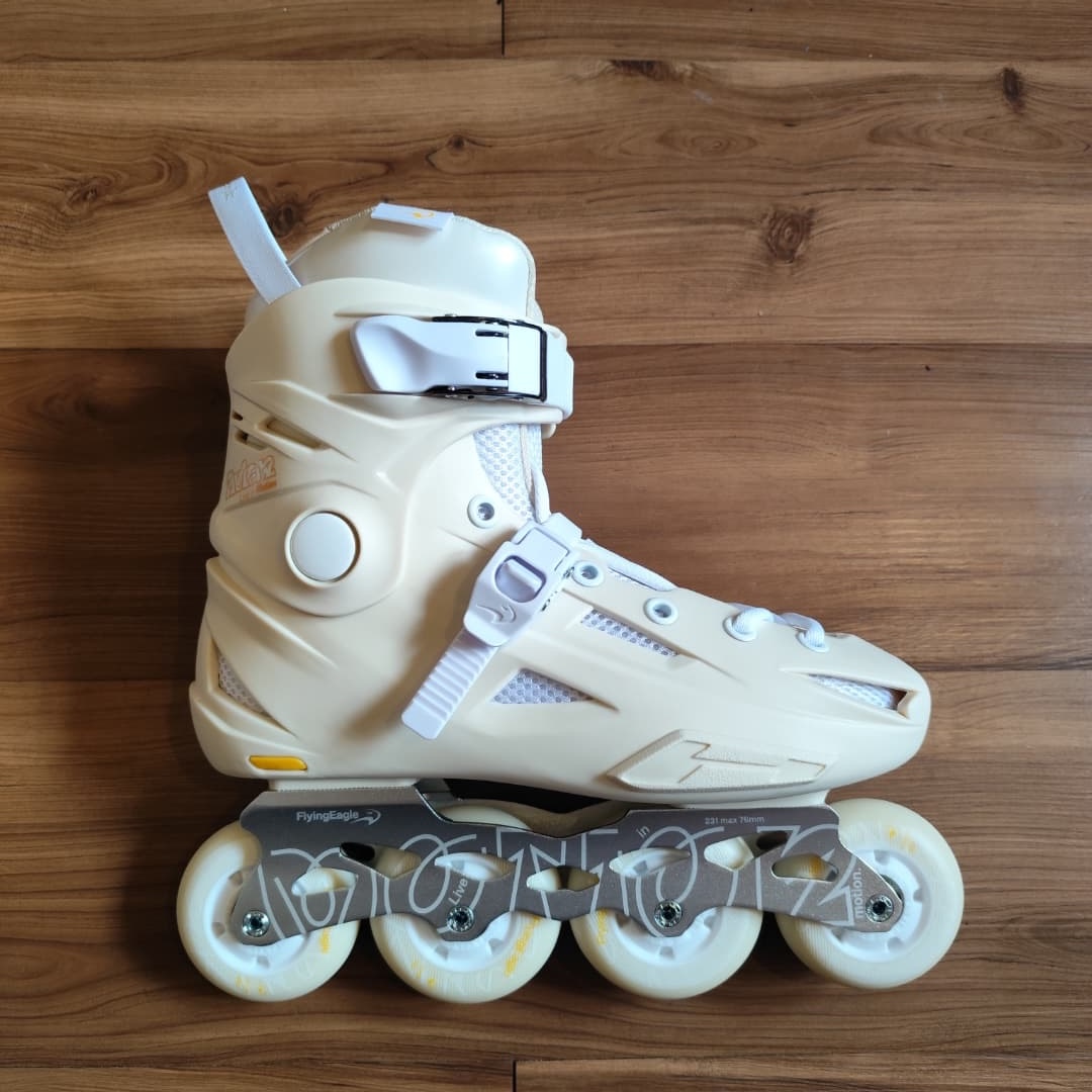 FLYING EAGLE - Beige FBS+ Avian Urban Inline Skates