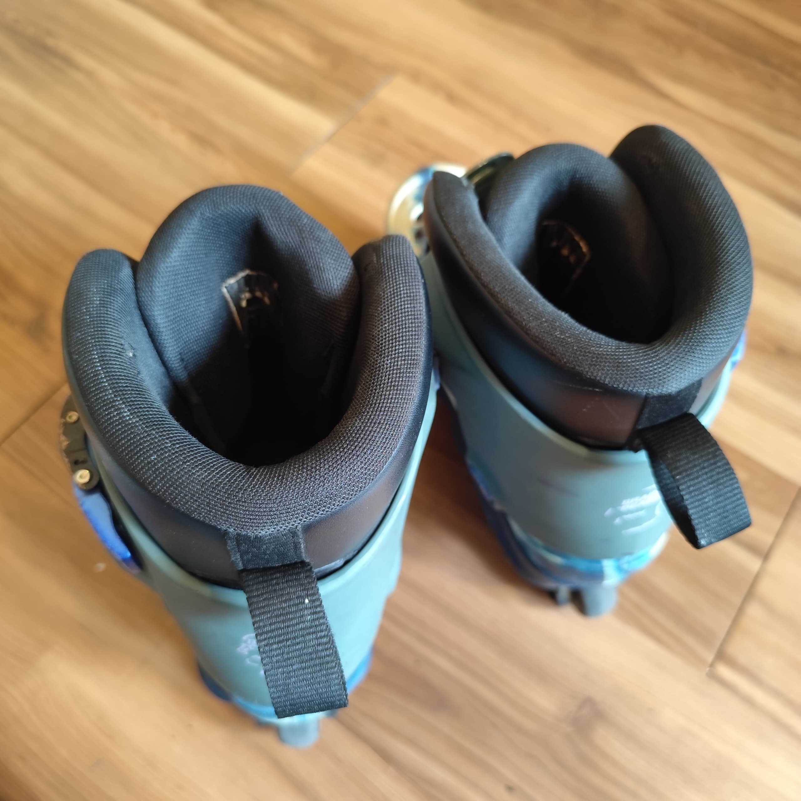 THEM - 909 Braindead I Aggressive Inline Skates (Small / USED)