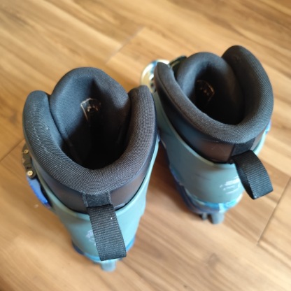 THEM - 909 Braindead I Aggressive Inline Skates (Small / USED)