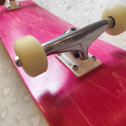 BLANK - Red (7.5" / 8.0" / 8.25") Complete Skateboard