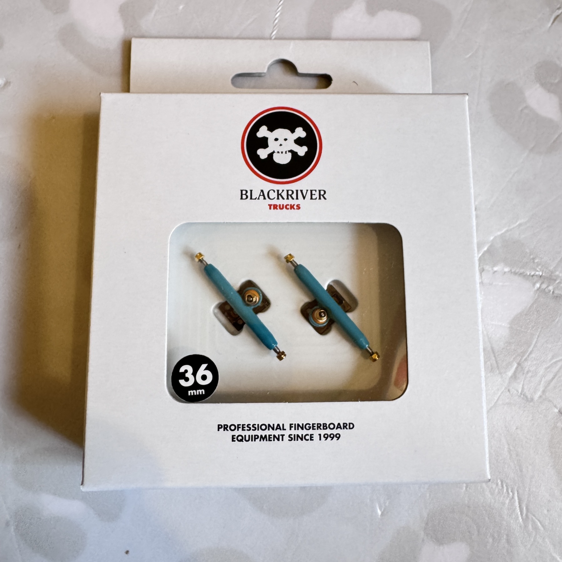 BLACKRIVER - Wide 3.0 36mm Fingerboarding Trucks (Various Colours)