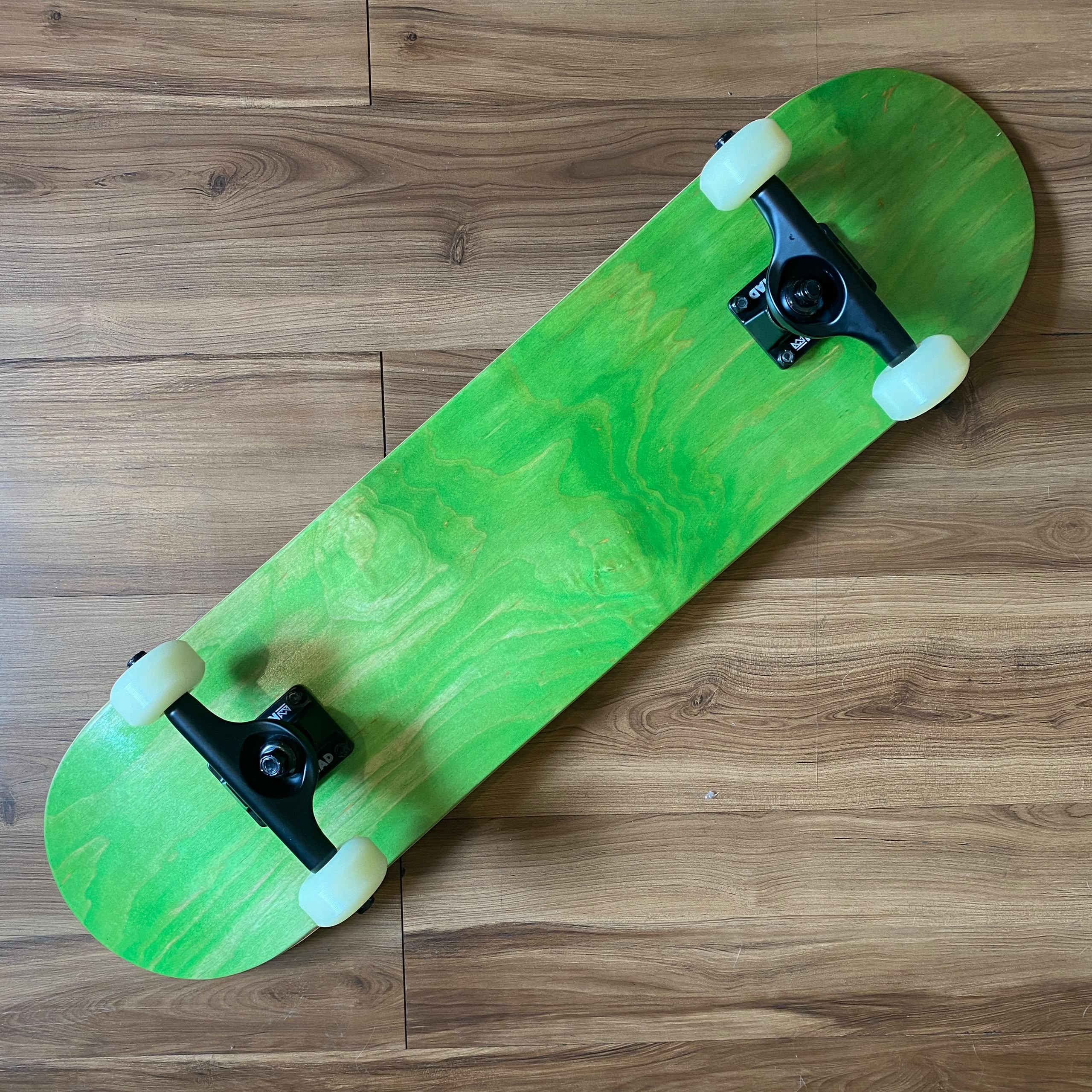 BLANK - Green 7.5" Complete Skateboard (Nomad, Shipwreck & Boardbasher Custom) 