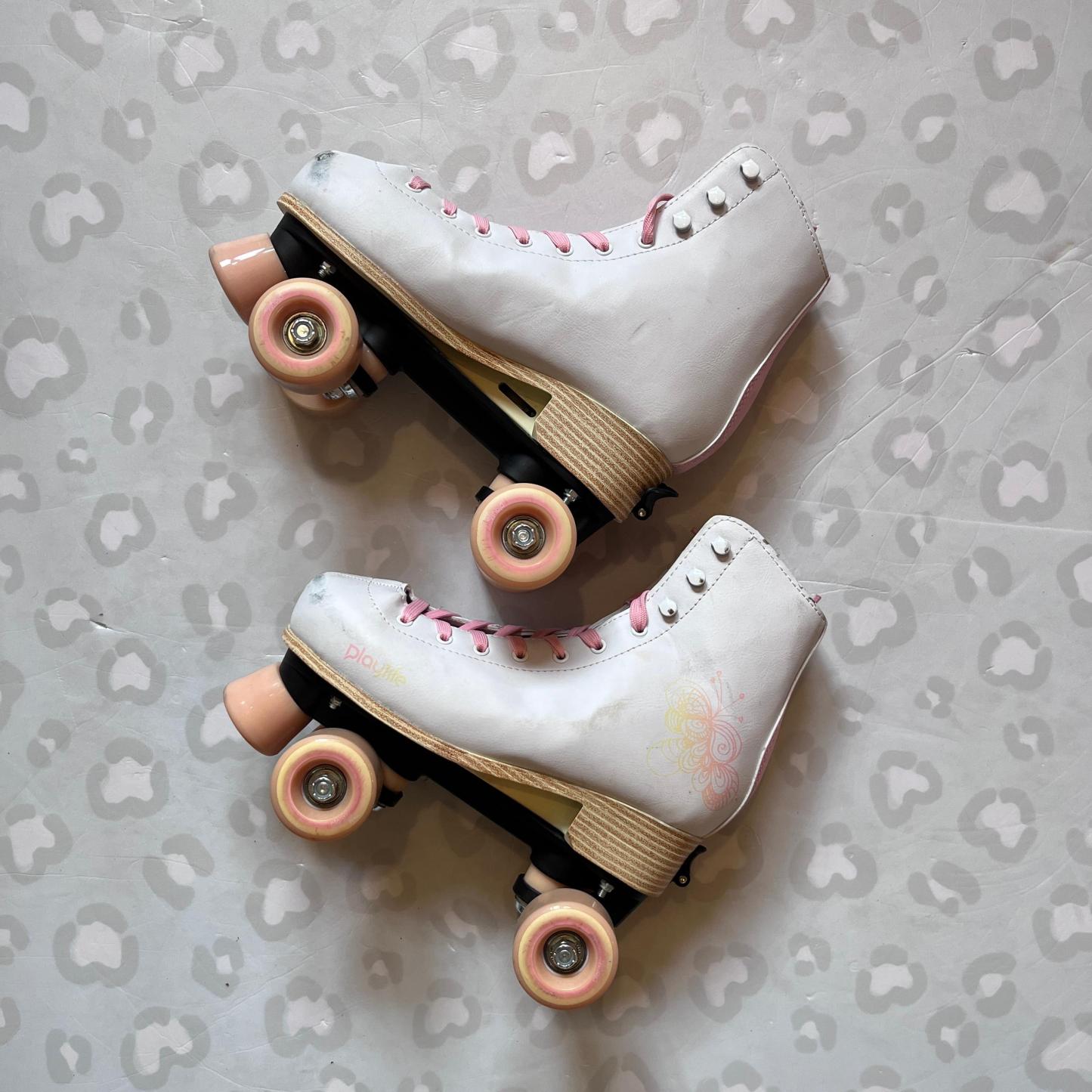 PLAYLIFE - Pale Rose Adjustable Quad Roller Skates (EU35-38 / USED)