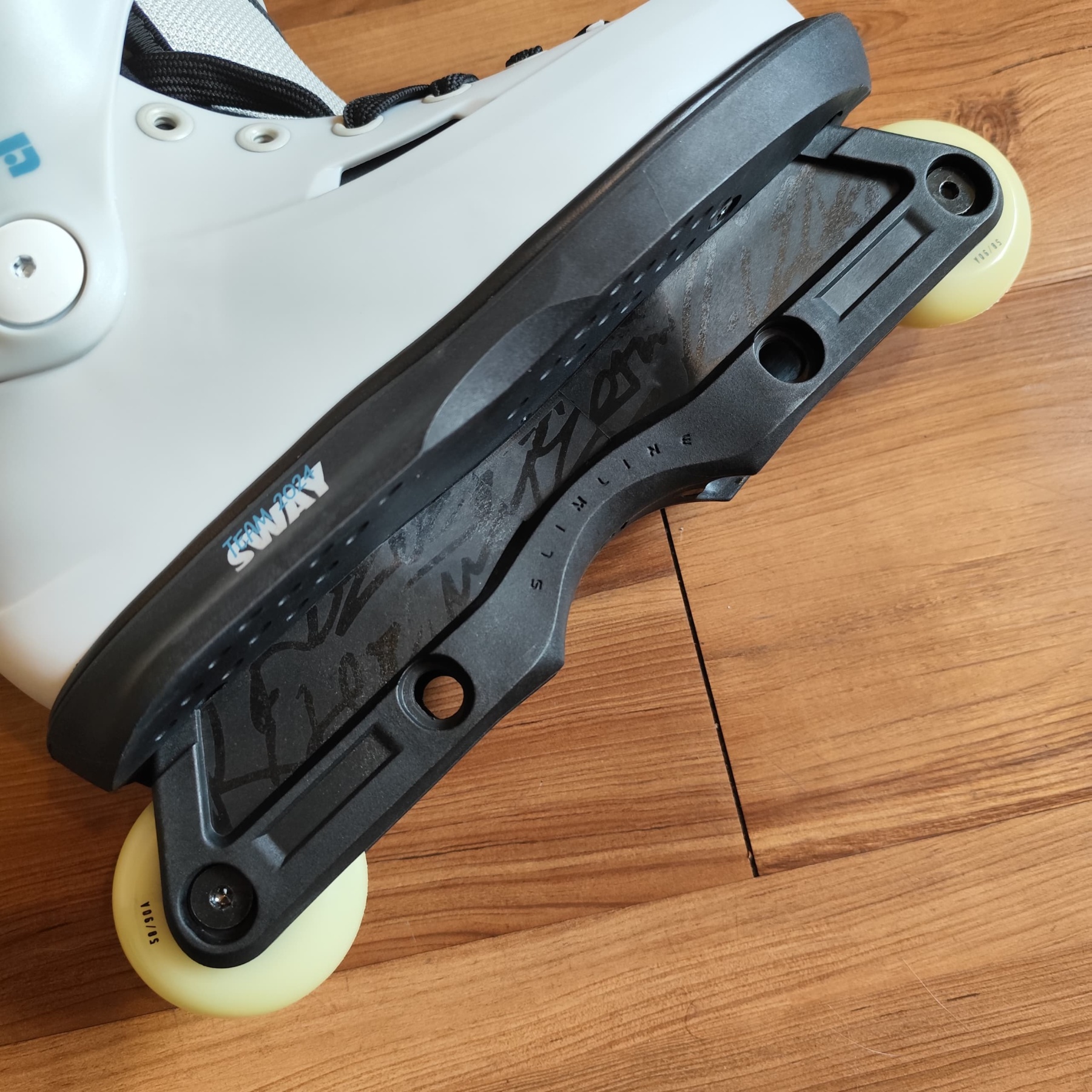 USD - Sway 58 XXIV Aggressive Inline Skates (Kizer Slimline Custom EU37-38)