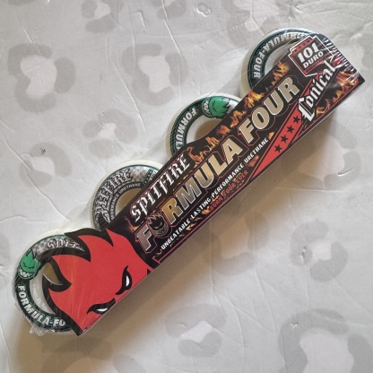 SPITFIRE - Formula Four Conical Green Print 53mm/101d Skateboard Wheels