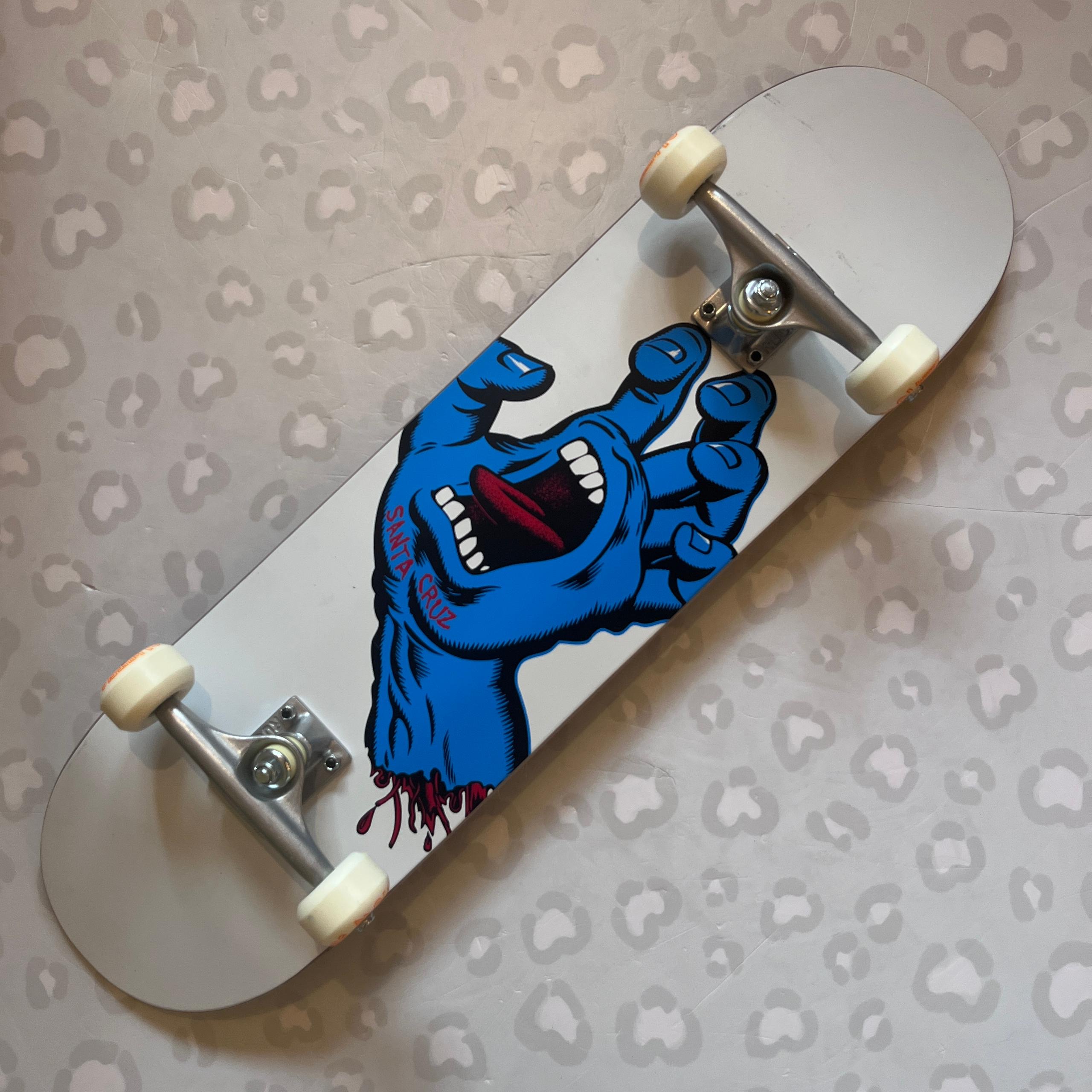 SANTA CRUZ - White Screaming Hand (8.25) Complete Skateboard (OJ Wheel & Bronson Bearings Custom)