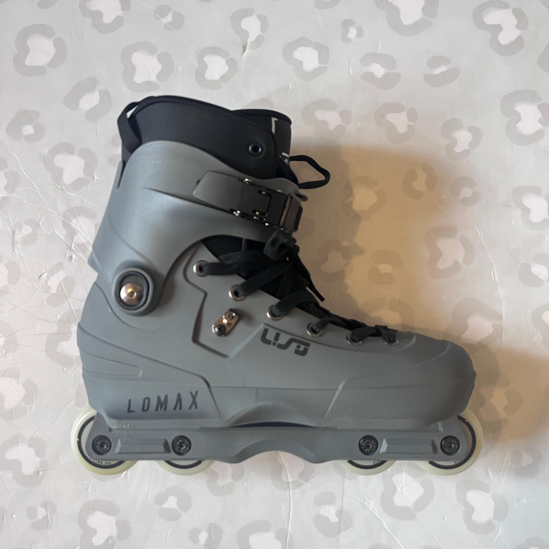 USD - Nick Lomax Aeon (Grey) Aggressive Inline Skates (EU44 RB Blank Liner Promo!)