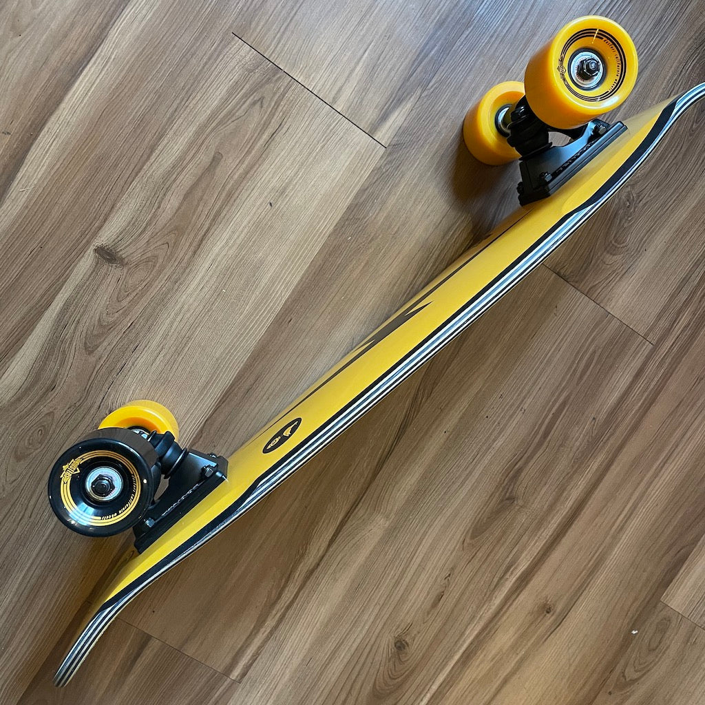 DUSTERS - Bird Bolt Yellow 25" Cruiser Skateboard