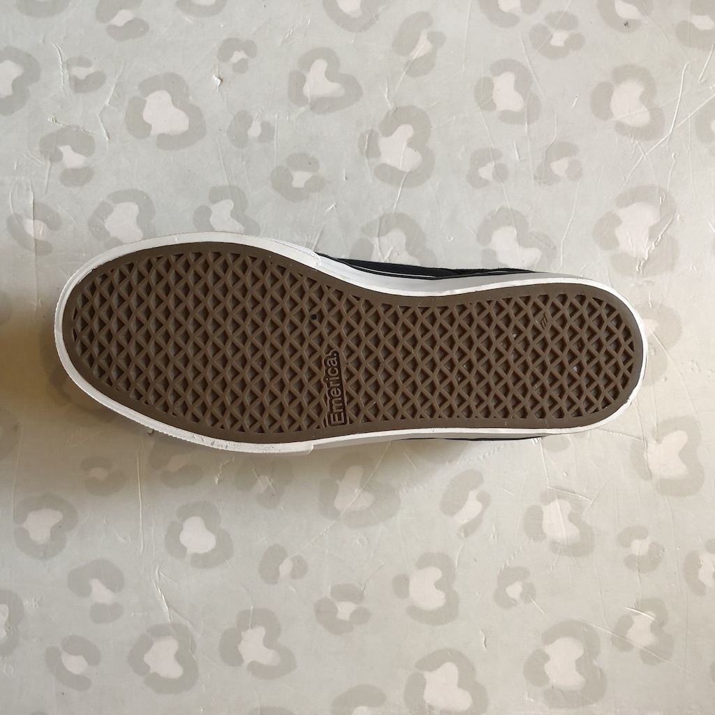 EMERICA - Low Vulc (Black/Gold/White) Skate Shoes