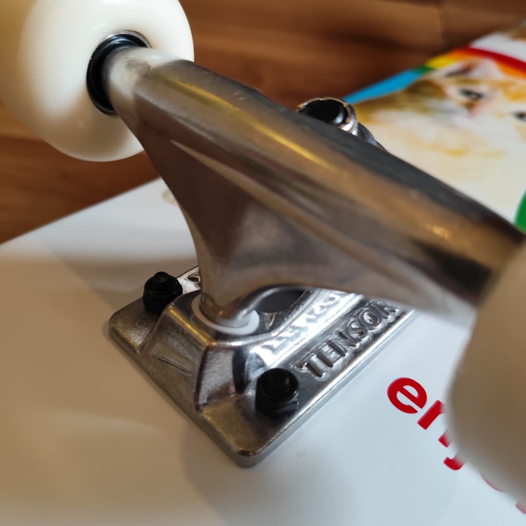ENJOI - Kitten Dreams Soft Top 7.75" Complete Skateboard