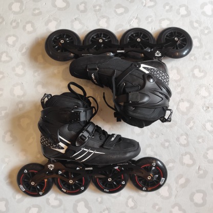 FLYING EAGLE - Veloce 2 4x110mm Speed Inline Skates (EU42 / USED)