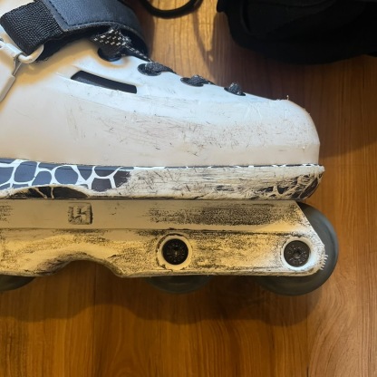 USD - Farmer Sway Aggressive Inline Skate (EU39-40 / USED)