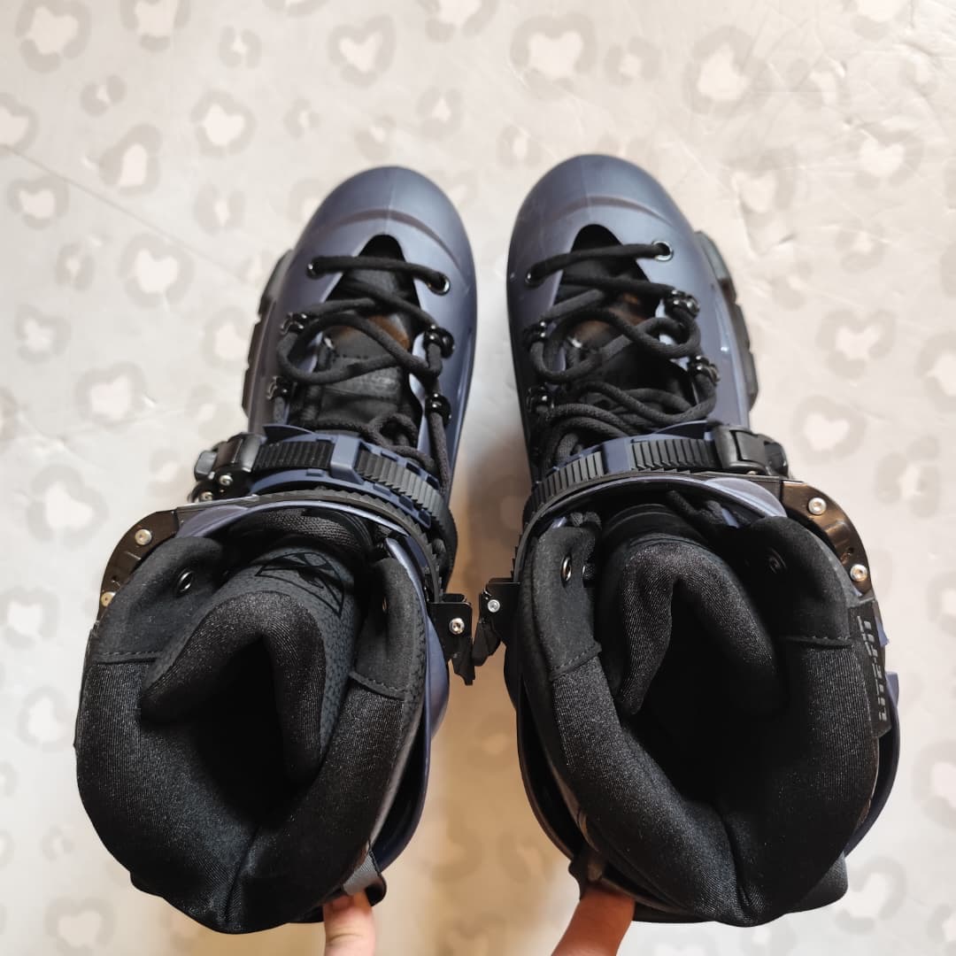 FLYING EAGLE - Navy F6S Falcon Pro Urban Inline Skates (EU43 / USED)