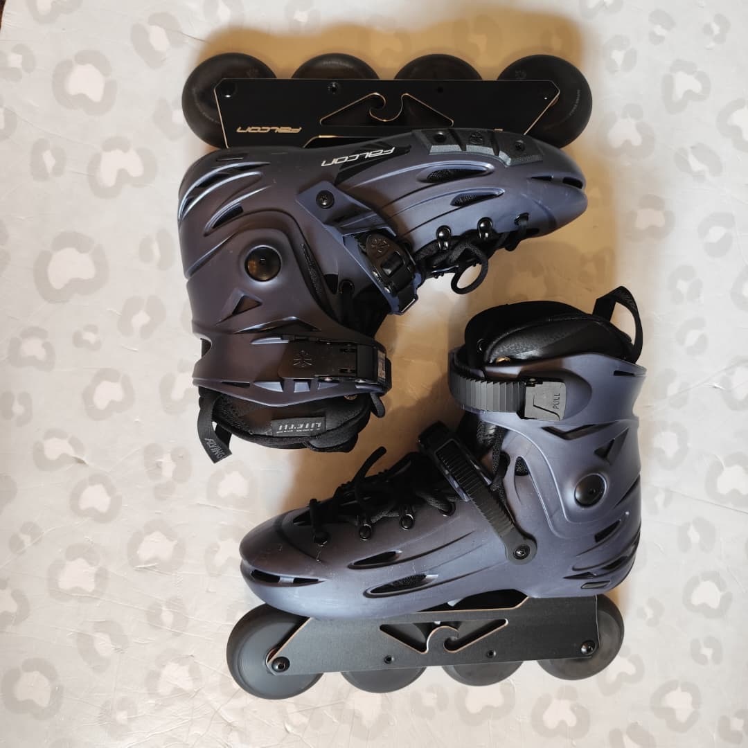 FLYING EAGLE - Navy F6S Falcon Pro Urban Inline Skates (EU43 / USED)