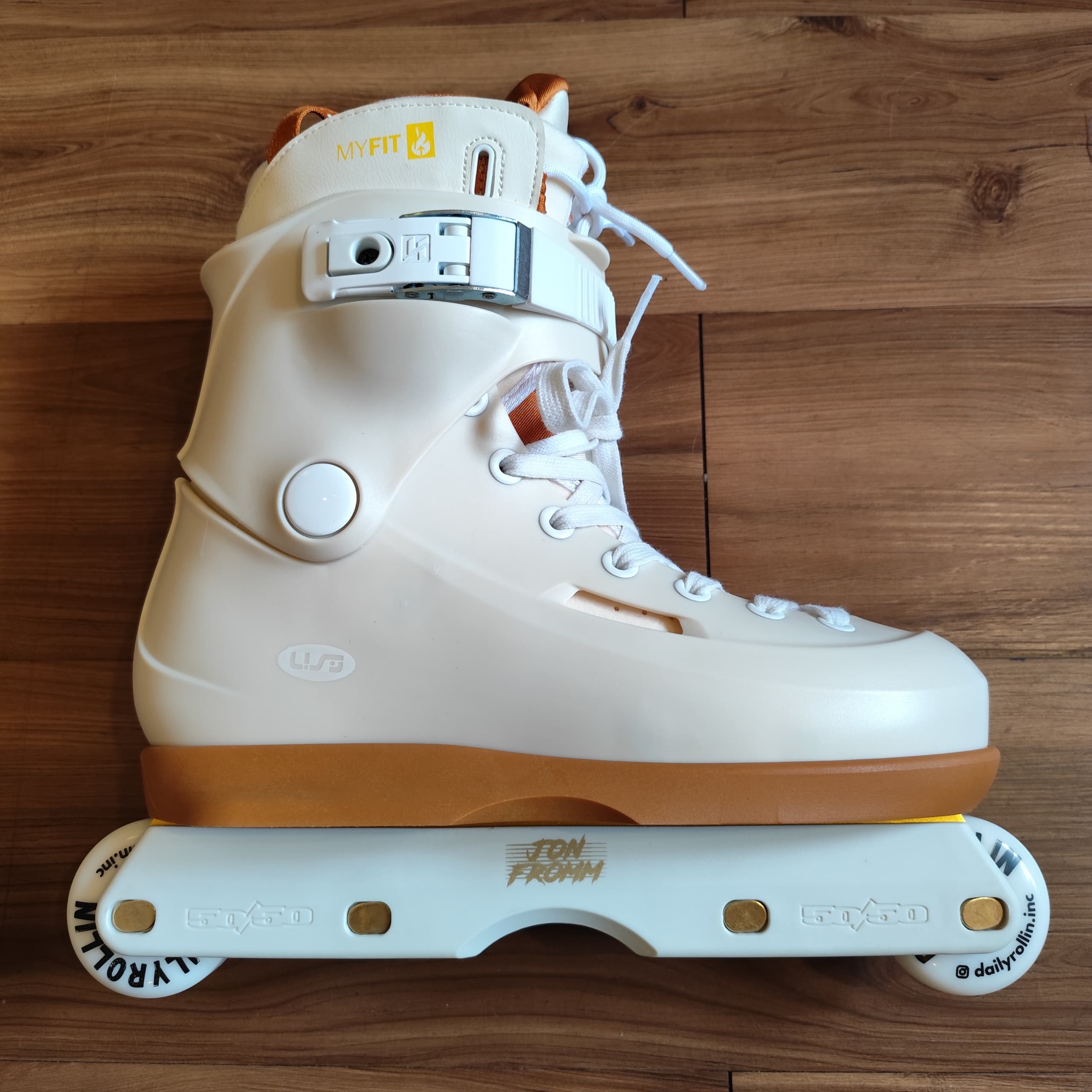 USD - Sway Witzemann Aggressive Inline Skates (Tuned By Mei Mei: EU41-42 / Gold 50/50 & Daily Rollin)