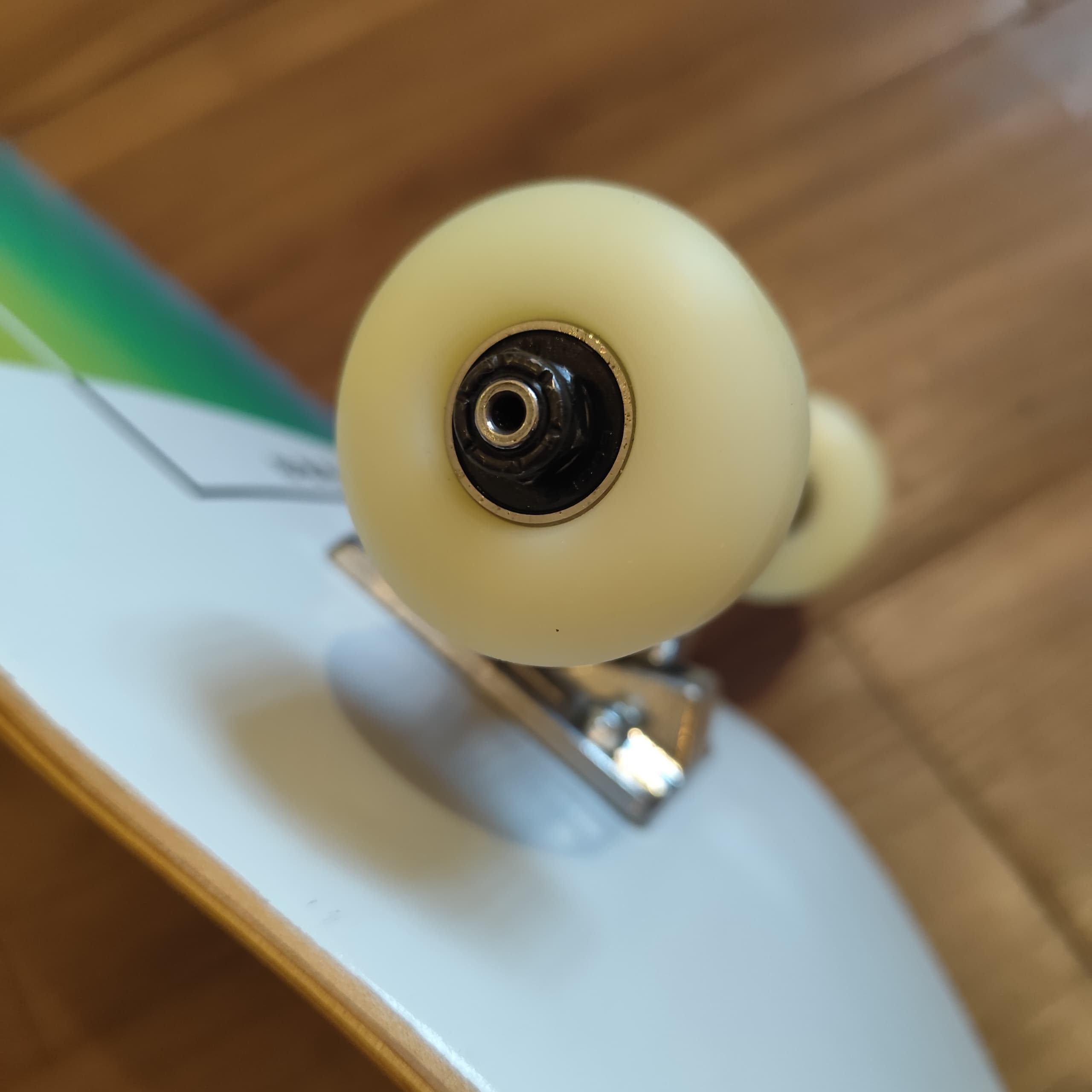 BD SKATE CO - Teal Holographic 8.0