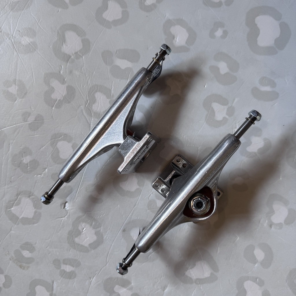 INDEPENDENT - Stage 11 Silver Forged Hollow Skateboard Trucks (Size 159 & 169)