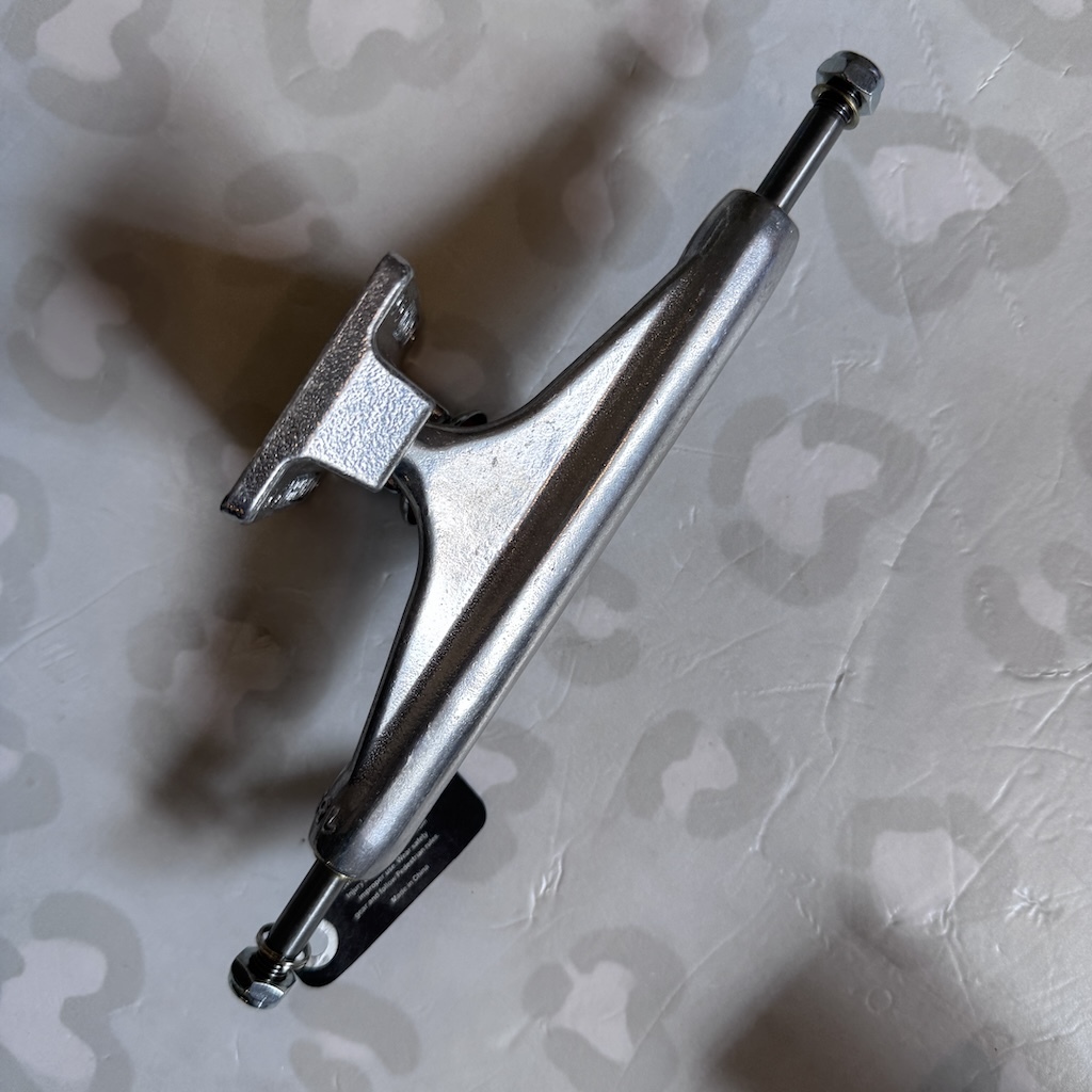 INDEPENDENT - Stage 11 Silver Forged Hollow Skateboard Trucks (Size 159 & 169)