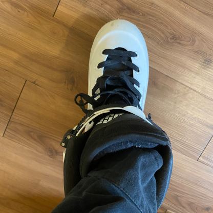 USD - Sway White 57 Aggressive Inline Skates (EU43-44 / USED)