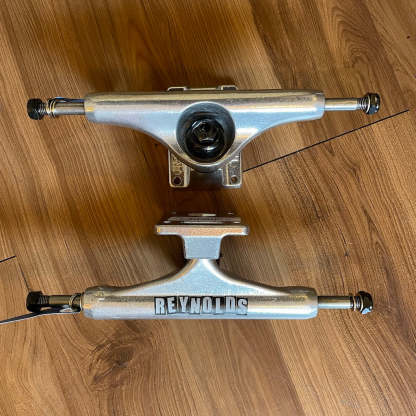インディ STAGE11 FORGED HOLLOW MID 139 INDEPENDENT TRUCK COMPNY インディペンデント INDEPENDENT 139 FORGED