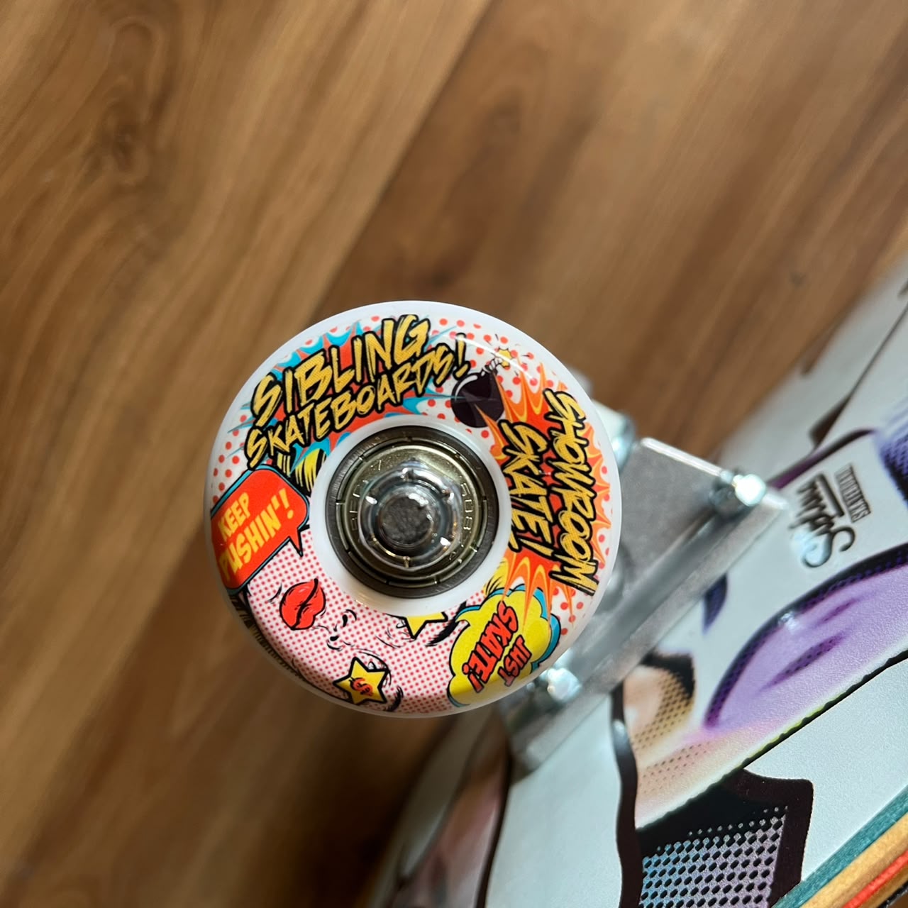 SIBLING - Judging 8.25" Complete Skateboard