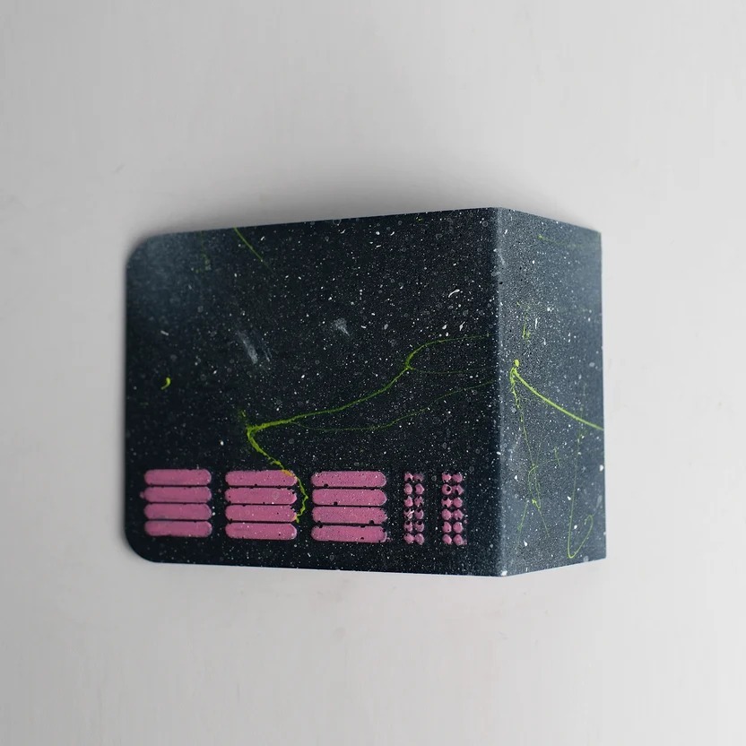 STONECUTT - Kicker (Cosmic Speckle Blue Pink) Concrete Fingerboard Ramp