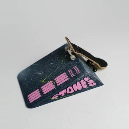 STONECUTT - Kicker (Cosmic Speckle Blue Pink) Concrete Fingerboard Ramp