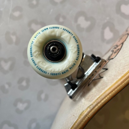 KROOKED - Worrest Sagitarius 8.5" Complete Skateboard (Independent + Ricta Premium Promo)