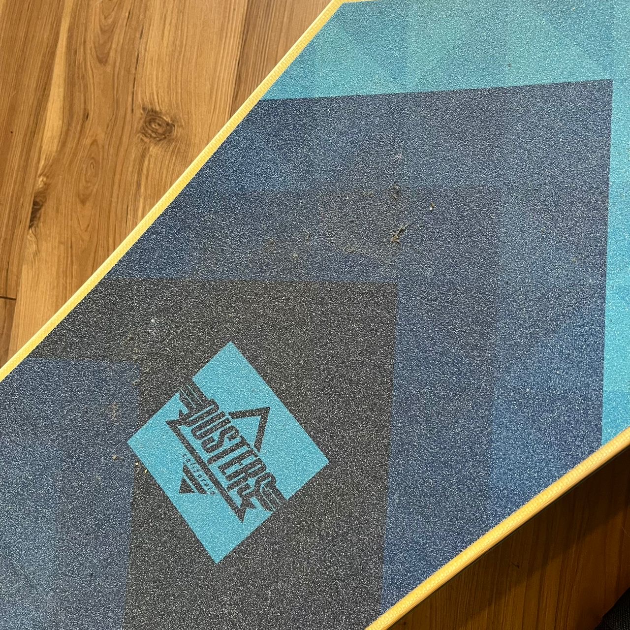 DUSTERS - Wanderlust Dancing Longboard With Helmet & Padset (USED)