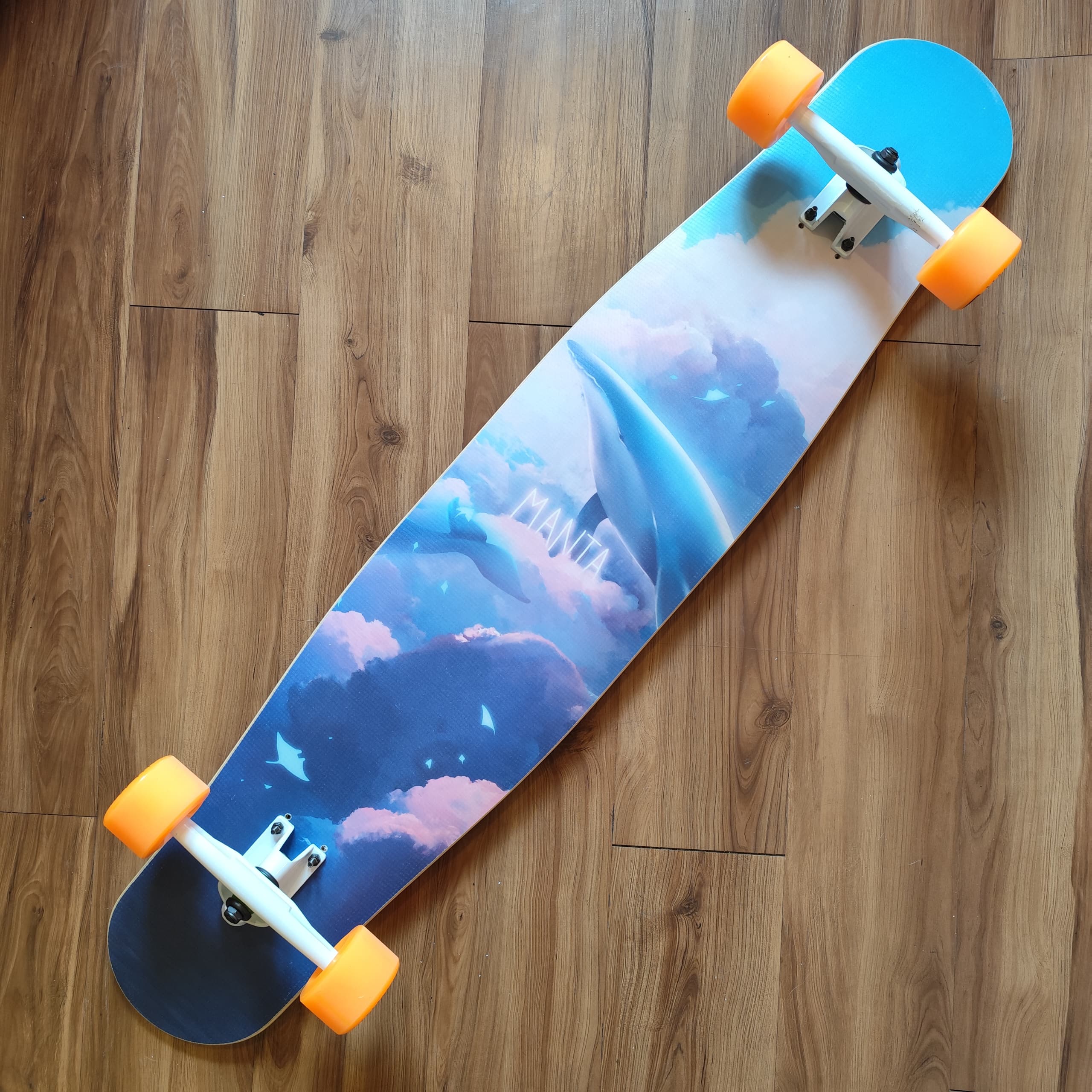 MANTA - Whale 44" Dancing Complete Longboard (Dusters Promo)
