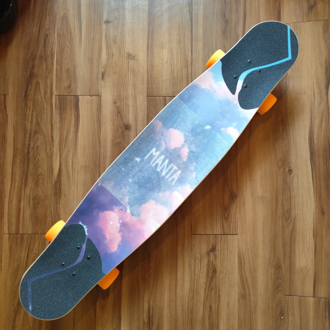 MANTA - Whale 44" Dancing Complete Longboard (Dusters Promo)