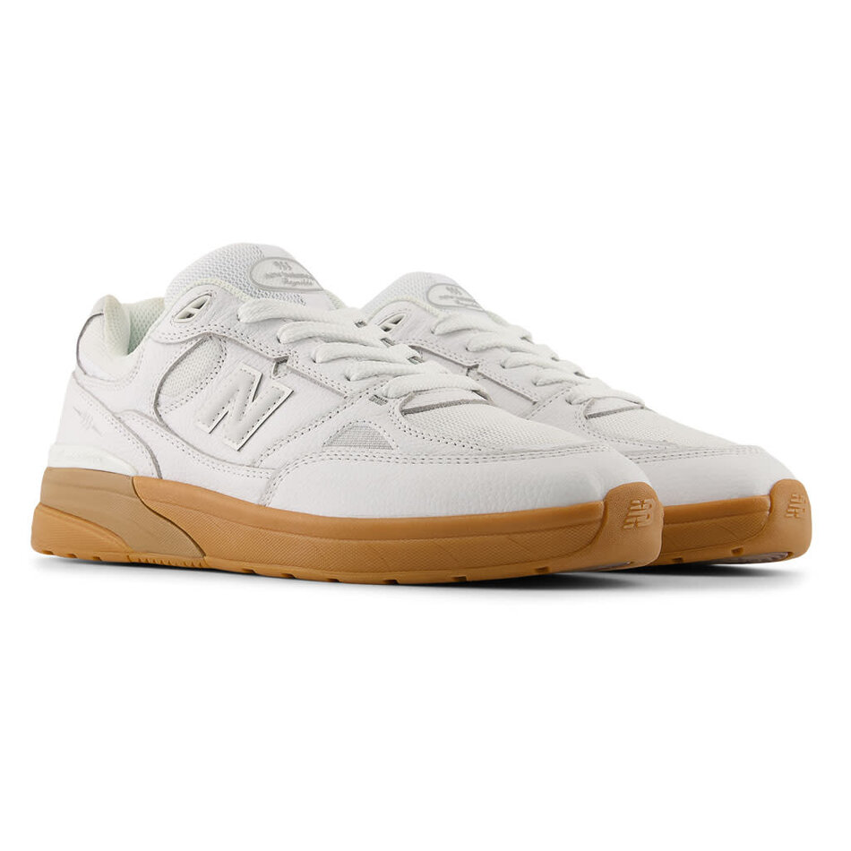 NB NUMERIC - Andrew Reynolds 933 (WWB White / Gum) Skate Shoes