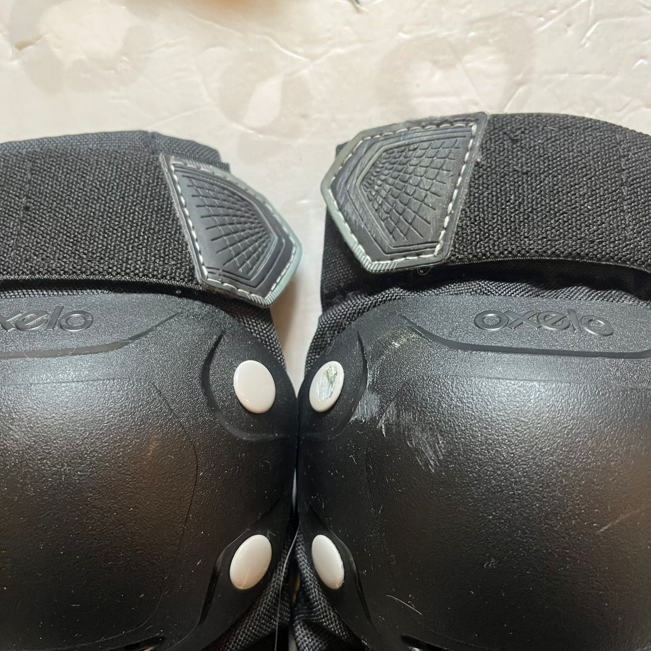 OXELO - Helmet & Protective Padset (Small / USED)