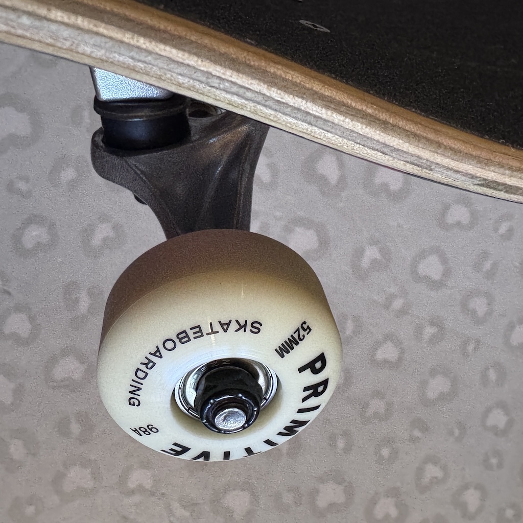 PRIMITIVE - P-rod Goku Dragon Ball Z 8.25" Complete Skateboard