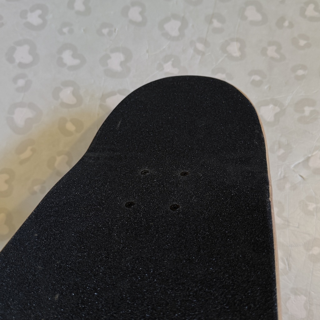 PRIMITIVE - P-rod Goku Dragon Ball Z 8.25" Complete Skateboard