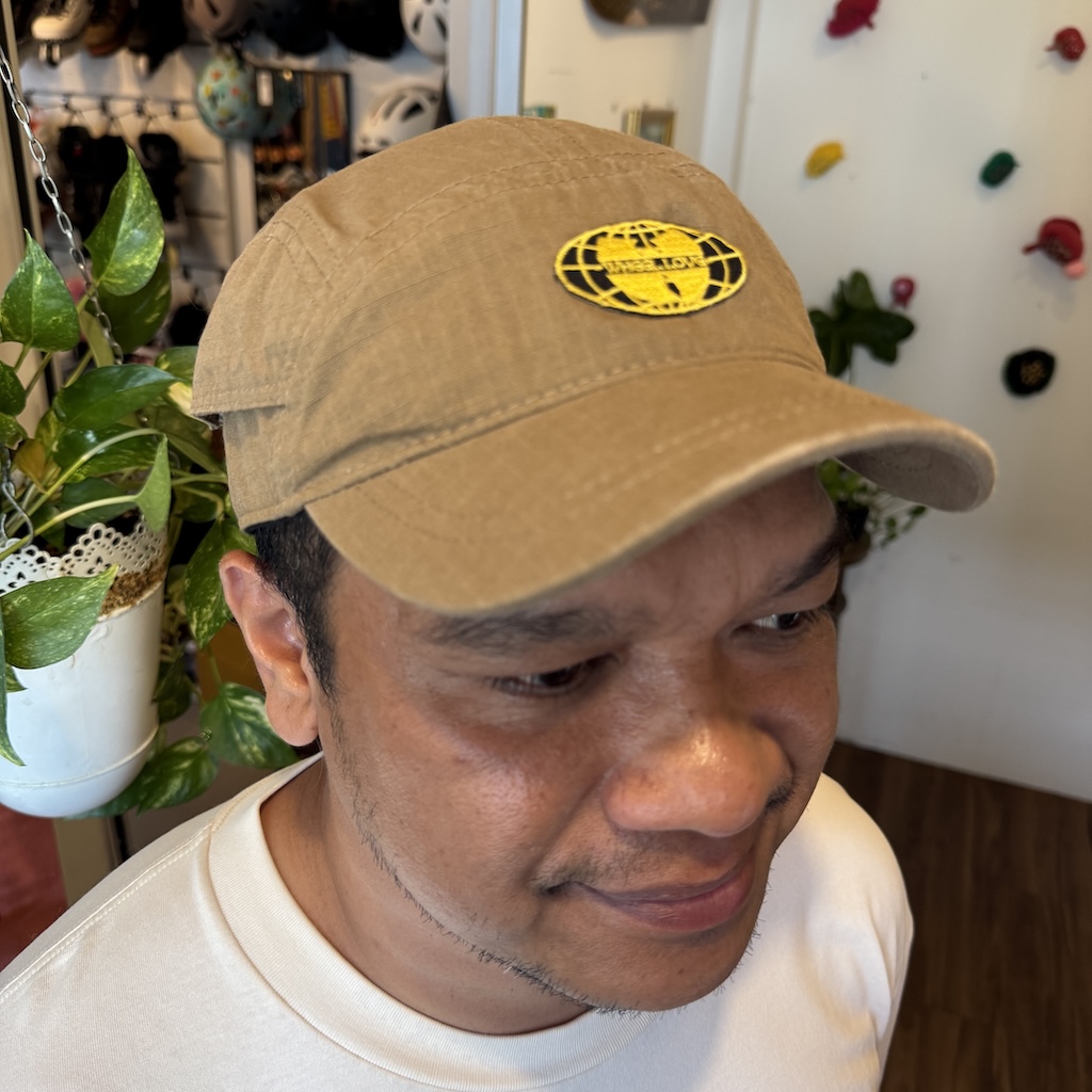 WHEEL LOVE - Brown Corduroy Globe Wu Quick Dry Cap