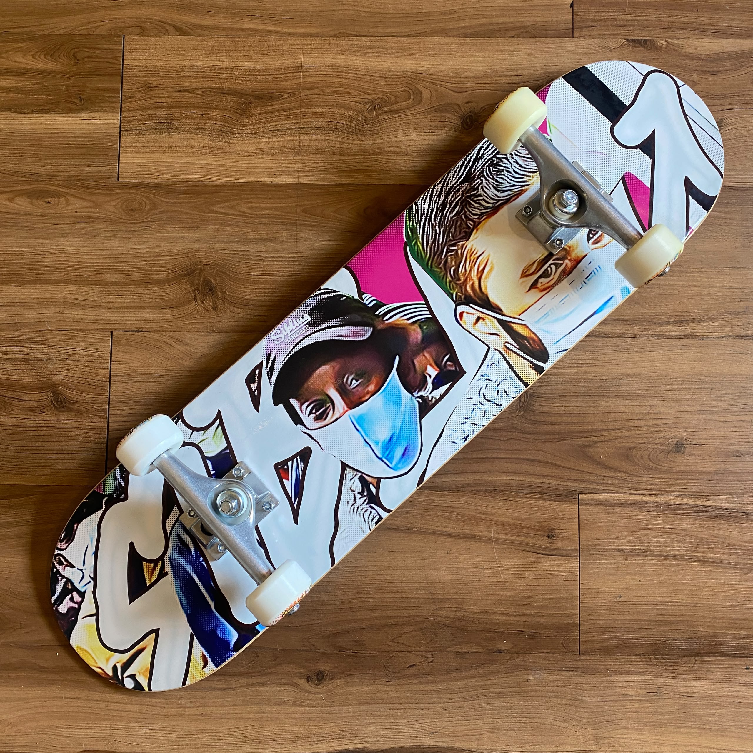 SIBLING - Mask 8.0" Complete Skateboard 