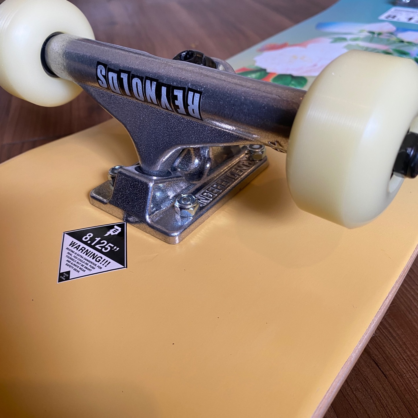 PRIMITIVE - Rose 8.125" Complete Skateboard (Independent Promo!)