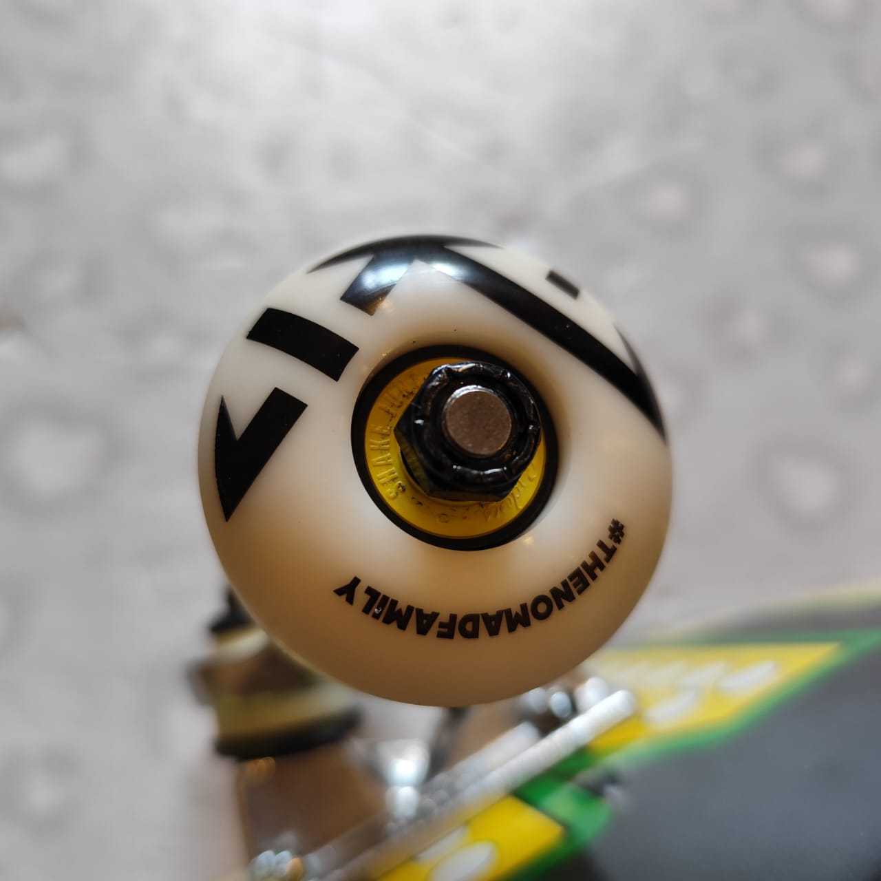 SHAKE JUNT - Stretch Deck 8.25" Complete Skateboard (Ace + Nomad Promo)