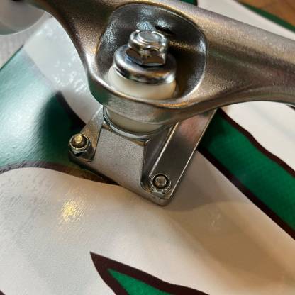 SIBLING - Sanitiser 8.0" Complete Skateboard