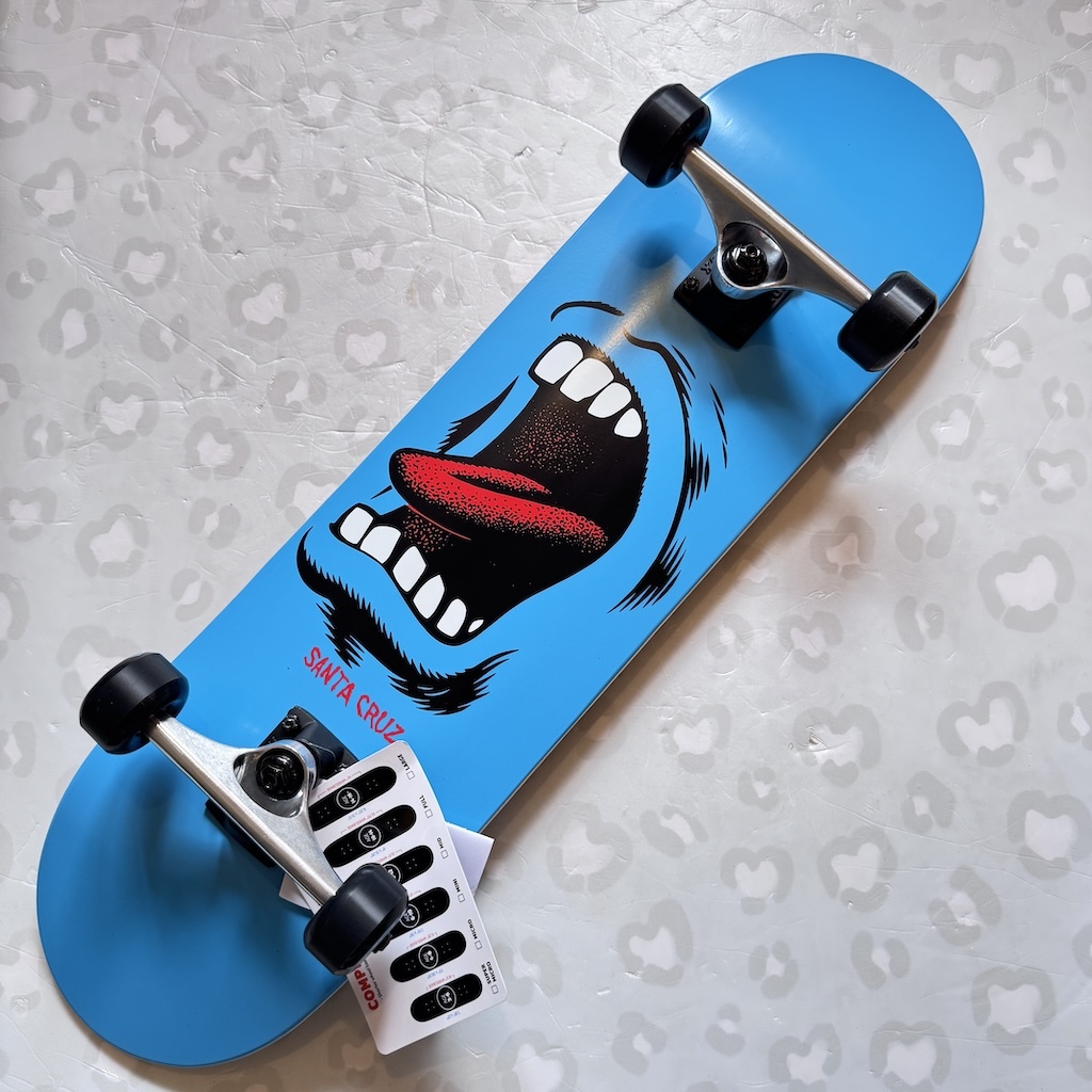 SANTA CRUZ - Screaming Big Mouth Blue 8.0" Complete Skateboard