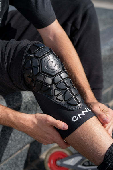 ENNUI - Shock Sleeve Knee Gasket