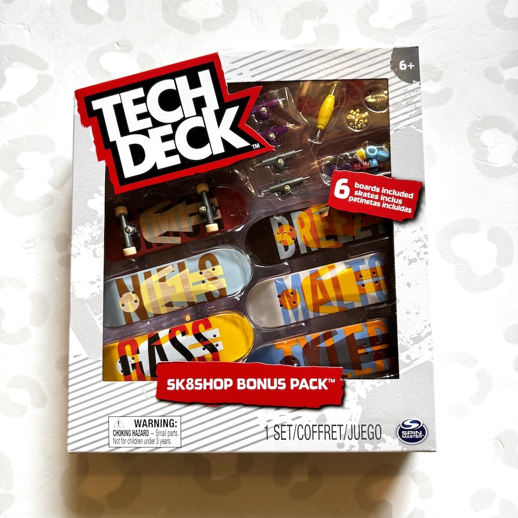 TECH DECK - Sk8shop Bonus Plastic Fingerboard Set – Wheel TECH DECK - Sk8shop Bonus Plastic Fingerboard Set – Wheel