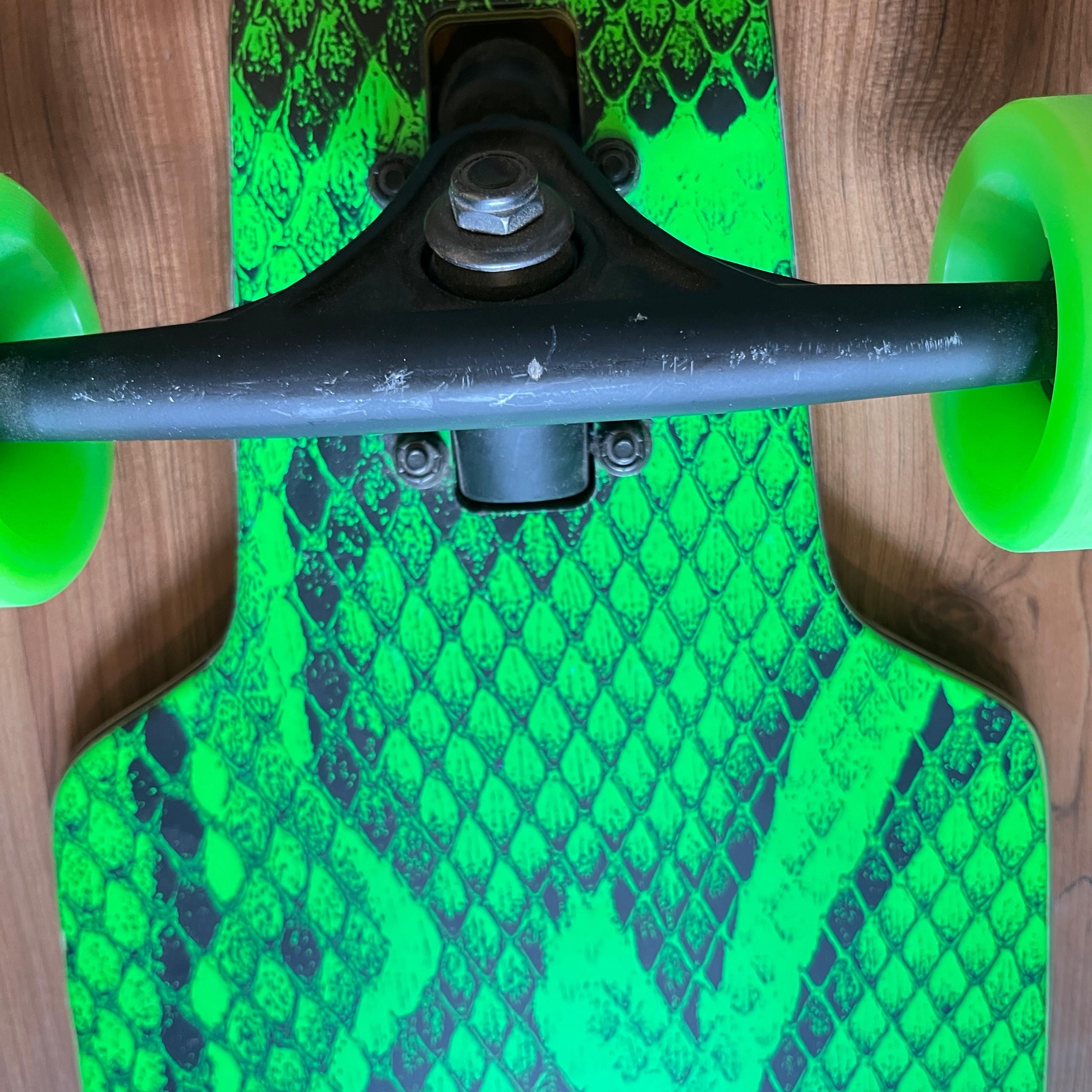 DUSTERS - Channel Snakeskin Green 38" Complete Longboards (DISPLAY UNIT)