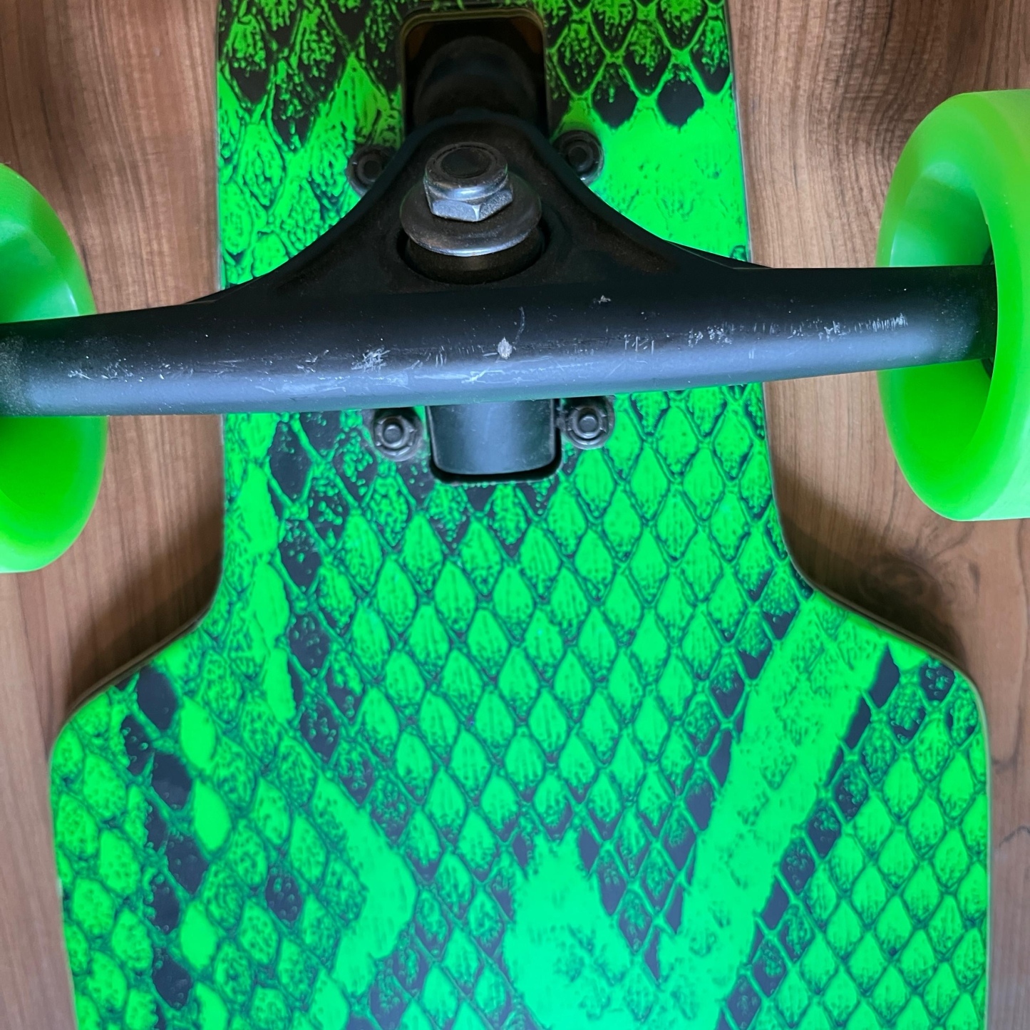 DUSTERS - Channel Snakeskin Green 38" Complete Longboards (DISPLAY UNIT)