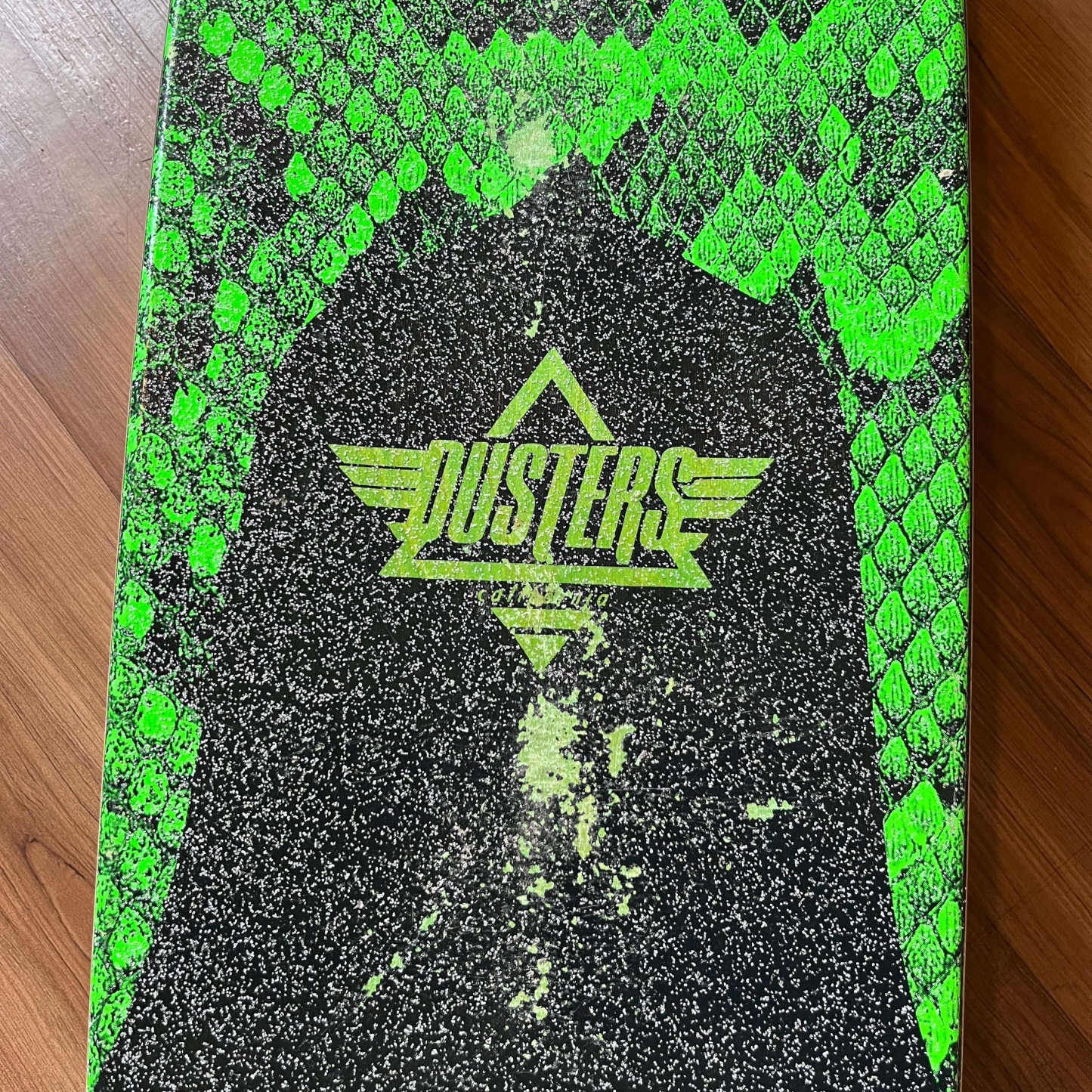 DUSTERS - Channel Snakeskin Green 38" Complete Longboards (DISPLAY UNIT)