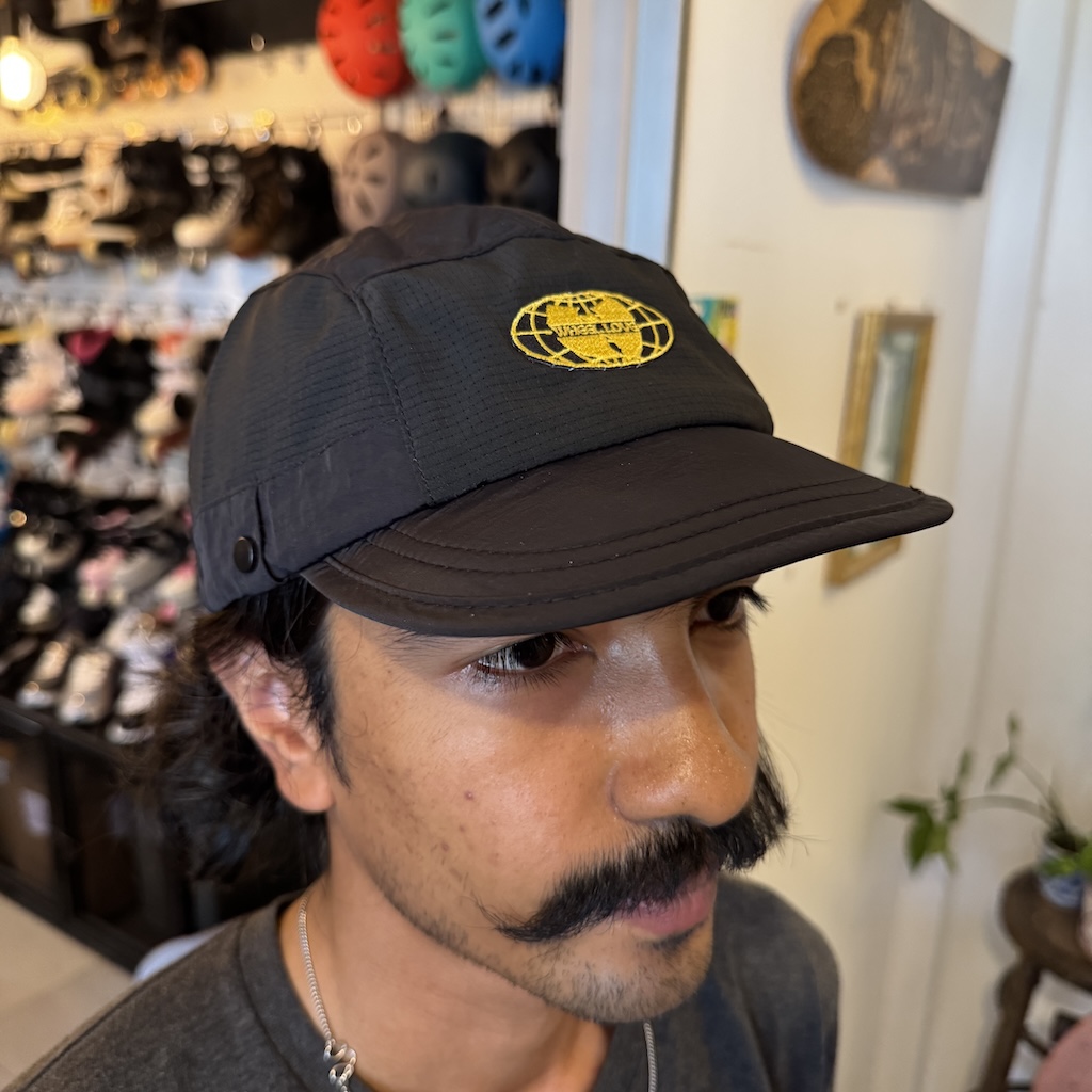 WHEEL LOVE - Black Soft Brim Globe Wu Quick Dry Cap