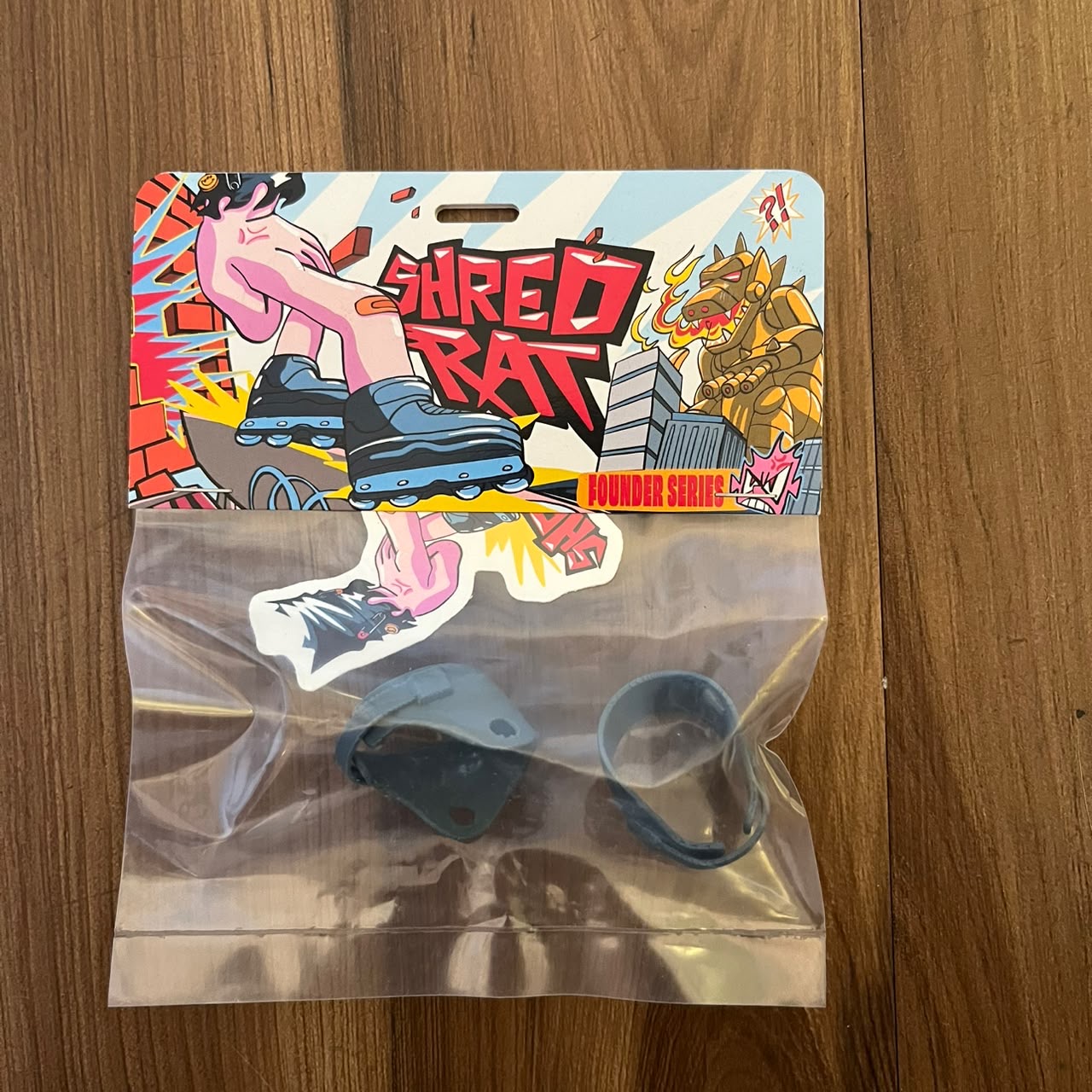 SHRED RAT - Grey Cuff For Fingerblades