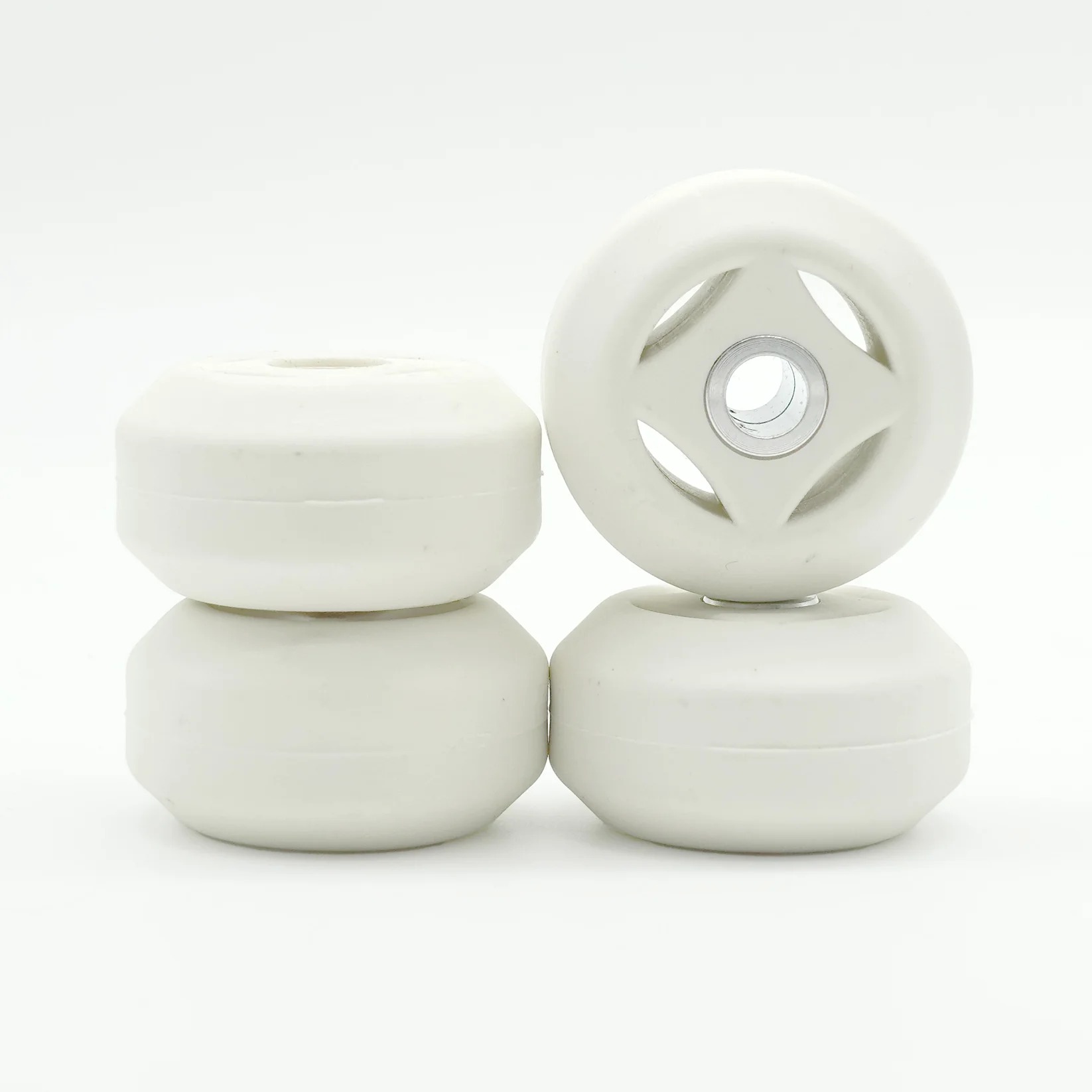 STANDARD - White Aggressive Inline Skate Antirocker Wheels