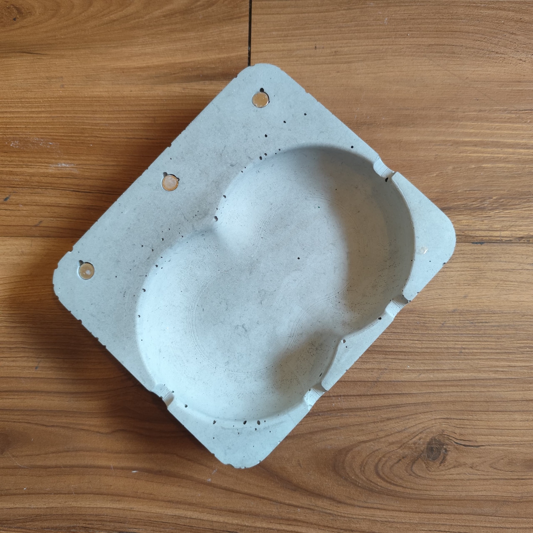 STONECUTT - T-Bowl Concrete Skatepark Tray